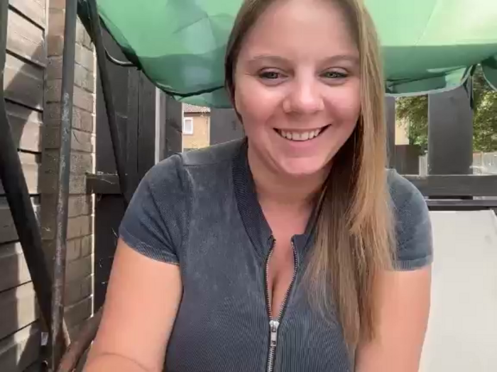 BustyMollyy