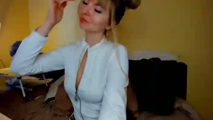 2025/09/07/streamate-moonlightgirl-04-50-29