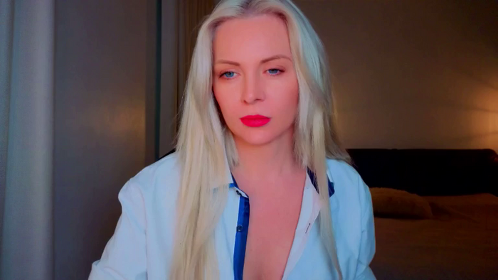 MsLindsayDevis