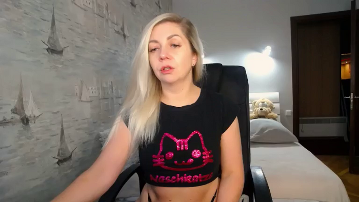 Nichole_Hill