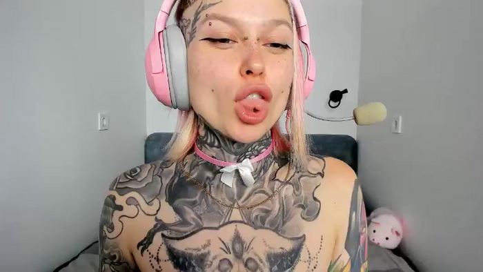 UrAlexis