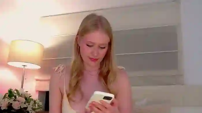 2025/09/09/streamate-juliajue-22-38-12