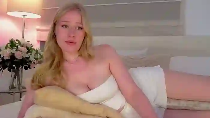2025/09/10/streamate-juliajue-18-22-35