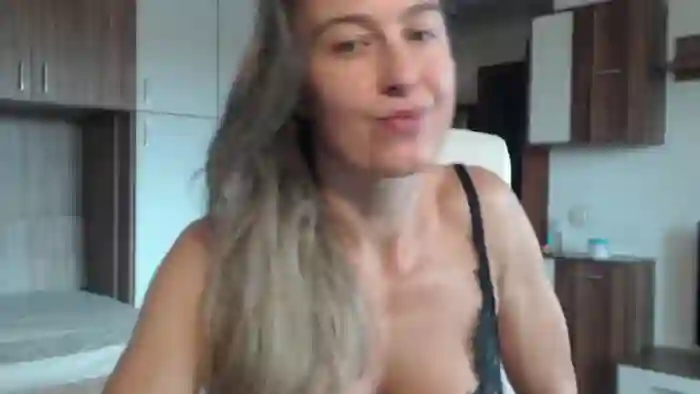 2025/09/10/streamate-sexygfxxx-13-17-23