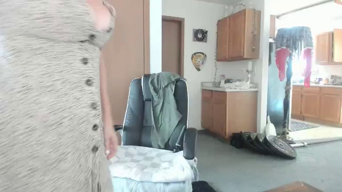 Hottyhousewife18