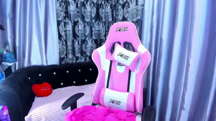 KamillaFoxXS