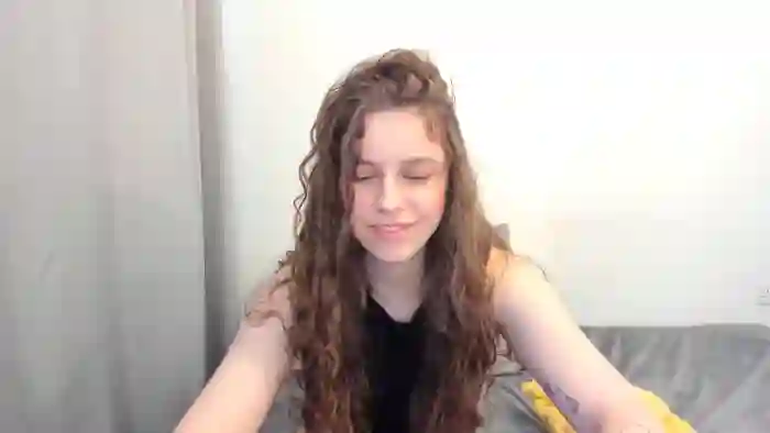 2025/09/12/streamate-rubycurlyx-08-07-18