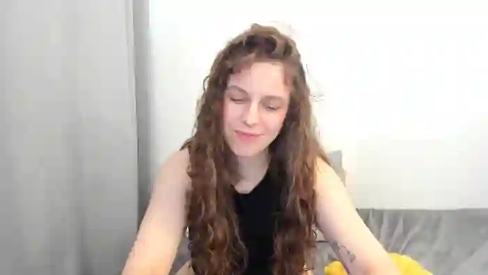 2025/09/12/streamate-rubycurlyx-09-35-11