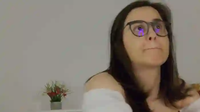 2025/09/13/streamate-sophieerain-01-39-02