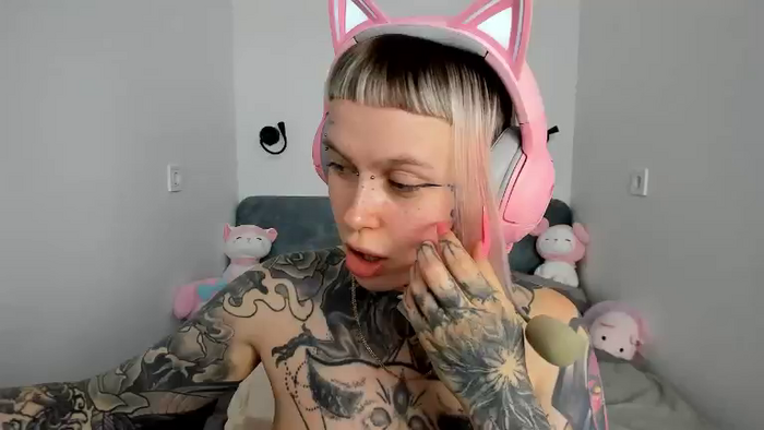 UrAlexis