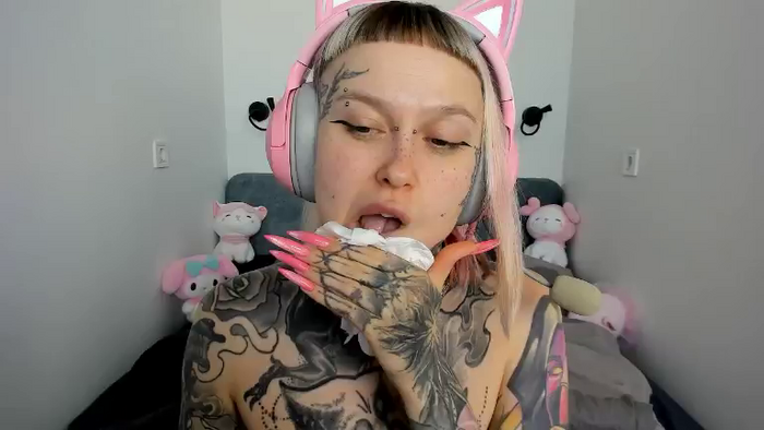 UrAlexis