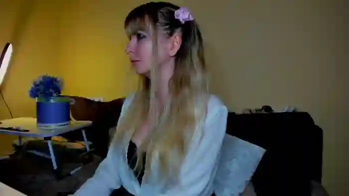 2025/09/14/streamate-moonlightgirl-17-02-44