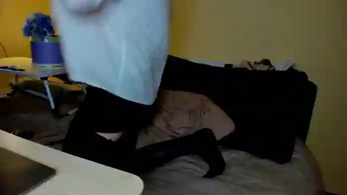 2025/09/14/streamate-moonlightgirl-17-29-11