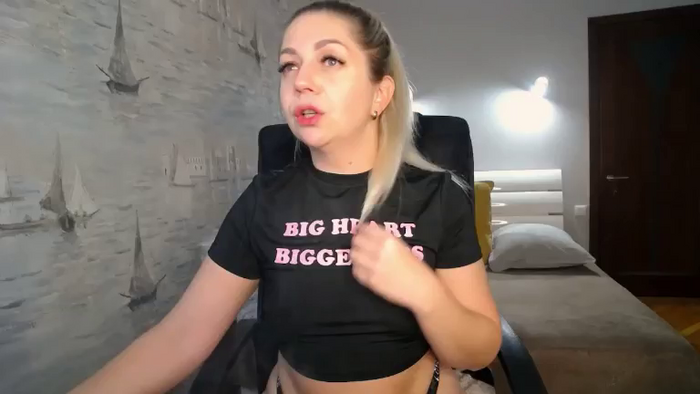 Nichole_Hill