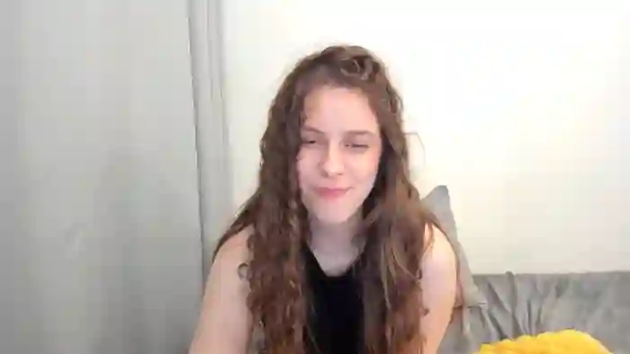 2025/09/14/streamate-rubycurlyx-12-47-44