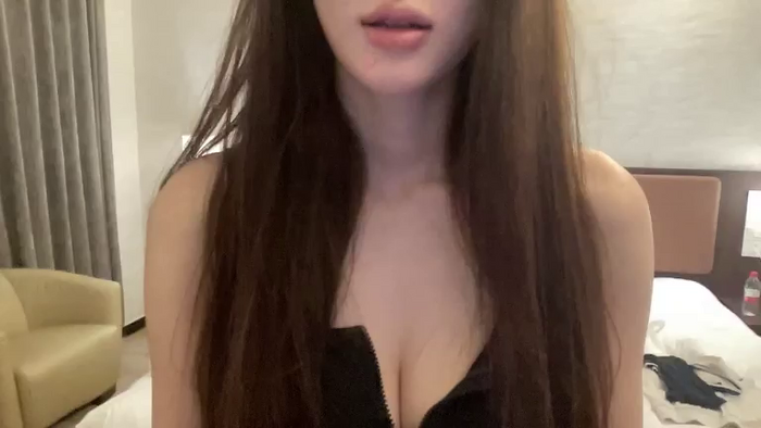 Skinny_Asian_Amanda