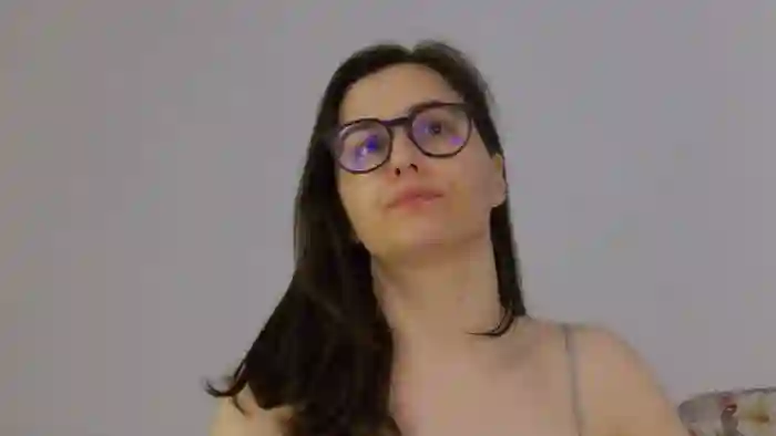 2025/09/14/streamate-sophieerain-04-45-45