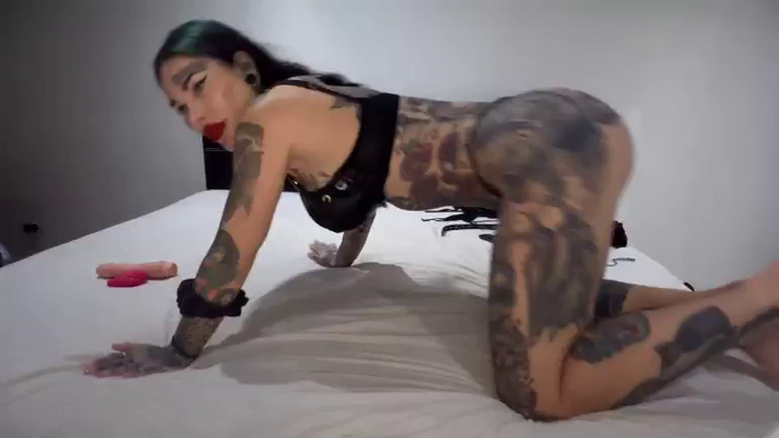 DARKINKEDBABE