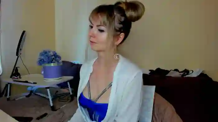 2025/09/15/streamate-moonlightgirl-05-55-24