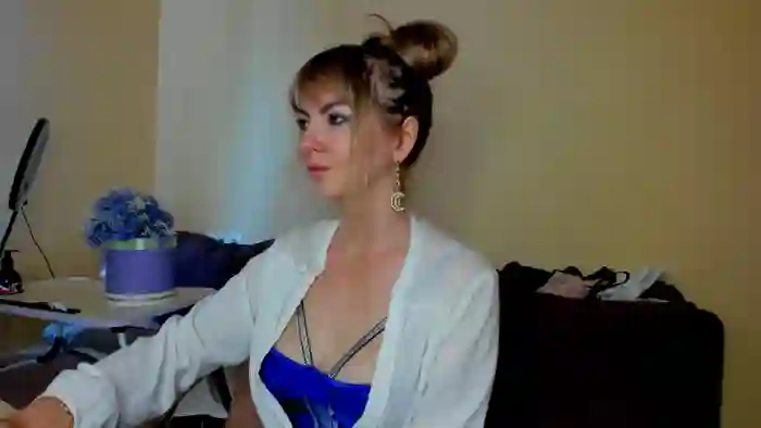 2025/09/15/streamate-moonlightgirl-07-12-03