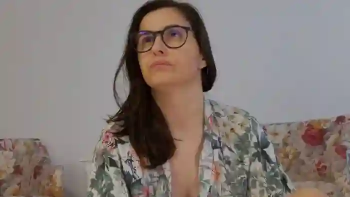 2025/09/15/streamate-sophieerain-06-19-47