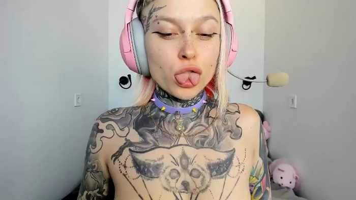 UrAlexis