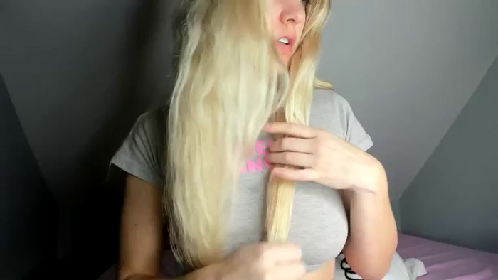 XxAlliGirlNextDoor