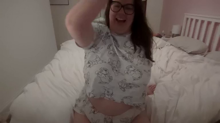 LadyRed_UK
