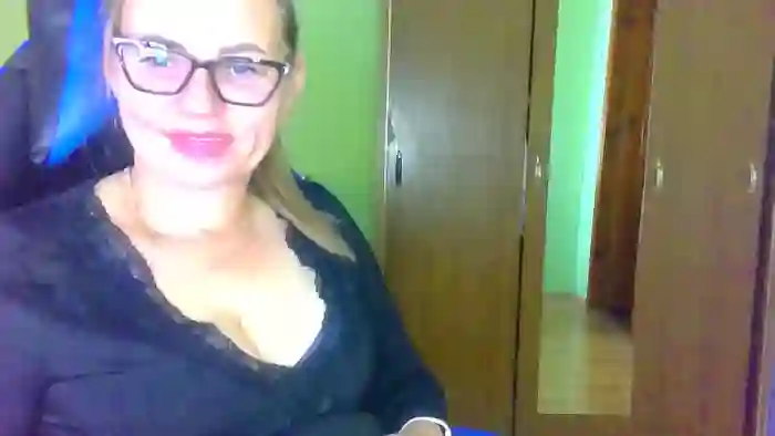 2025/09/16/streamate-starlitdream-12-00-56