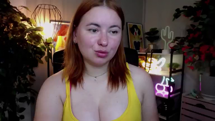 hotLaylaStar