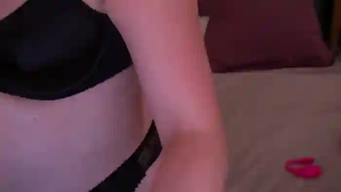2025/09/17/streamate-monamourr-08-34-10