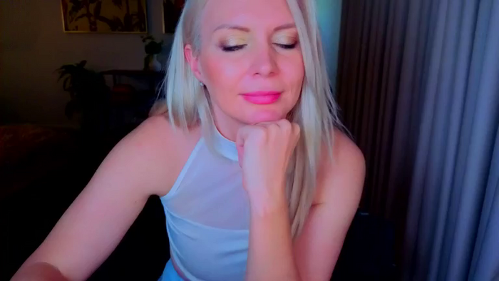 MsLindsayDevis