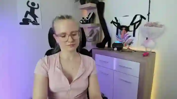 2025/09/17/streamate-nancyxstar-12-23-21