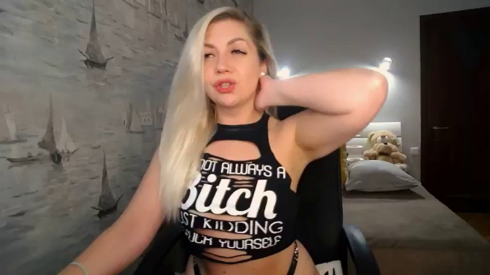 Nichole_Hill