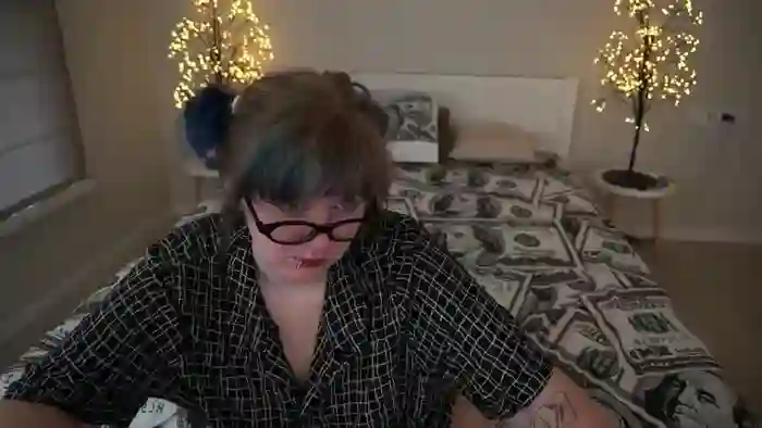 2025/09/17/streamate-piercedgoddessa-05-45-47