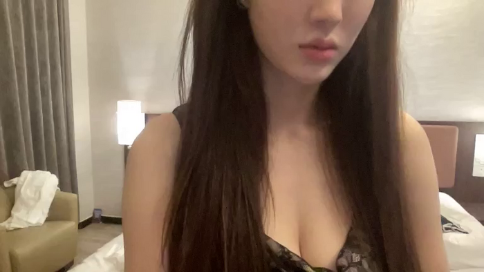 Skinny_Asian_Amanda