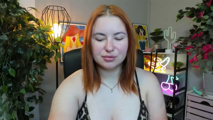 hotLaylaStar