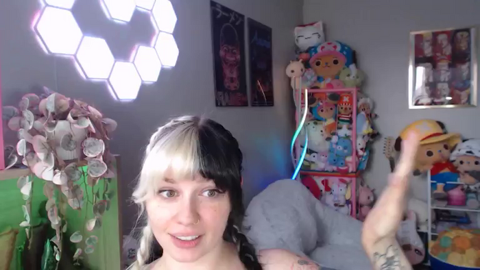 Angelina_Glass