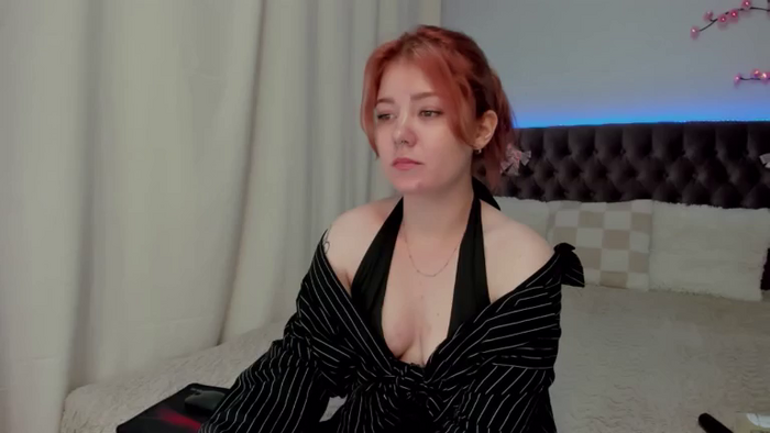 EllaMyerss