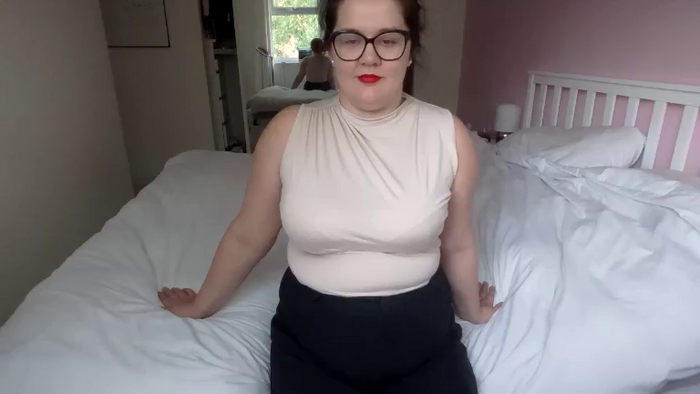 LadyRed_UK