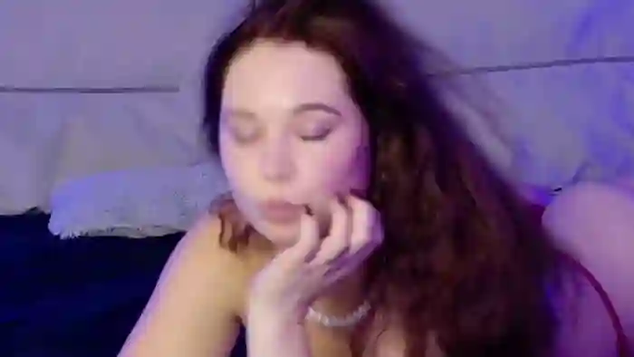 2025/09/18/streamate-mirabeall-17-51-04