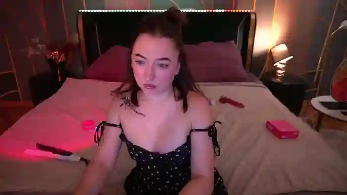 2025/09/18/streamate-monamourr-05-56-33