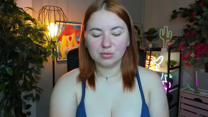 hotLaylaStar