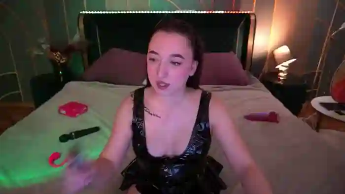 2025/09/19/streamate-monamourr-06-07-29