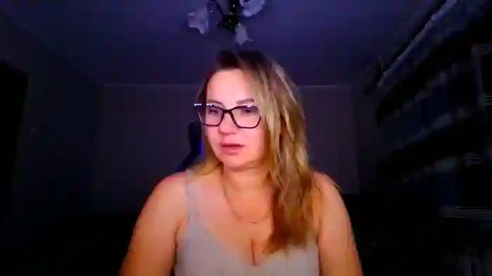 2025/09/19/streamate-starlitdream-03-15-58