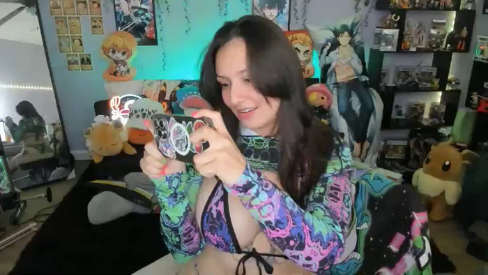 Alyx_Singer