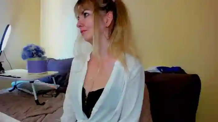 2025/09/20/streamate-moonlightgirl-10-58-09