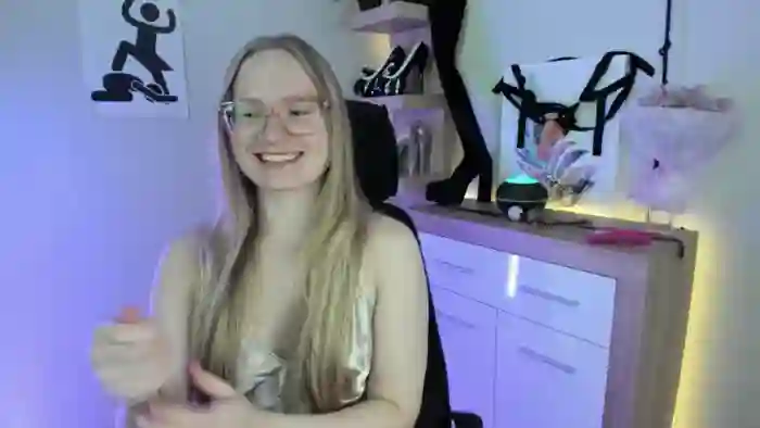 2025/09/20/streamate-nancyxstar-08-27-29