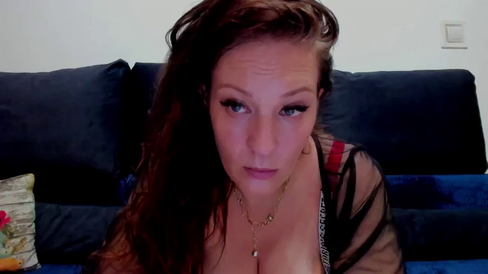 VanessaSquirttt