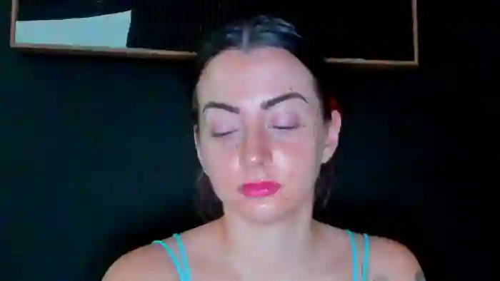 2025/10/23/streamate-ashleybankx-19-39-51